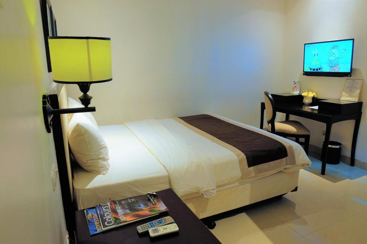 M Hotel Sorong Ngoại thất bức ảnh