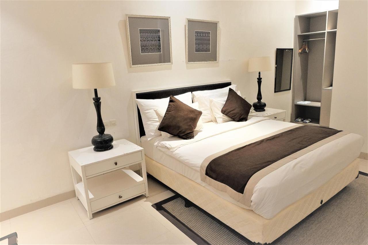 M Hotel Sorong Ngoại thất bức ảnh